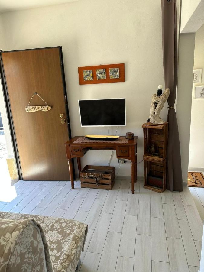 아그로폴리 La Casa Di Ely 아파트 외부 사진